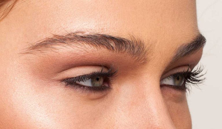 زراعة شعر الحواجب