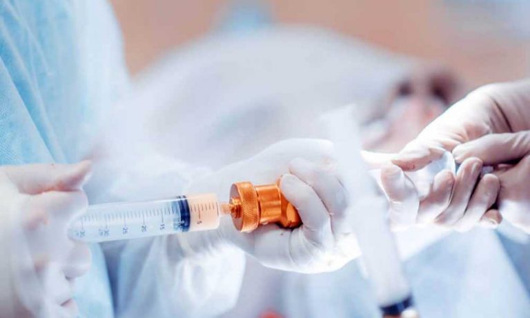 عملية تكبير المؤخره بالحقن