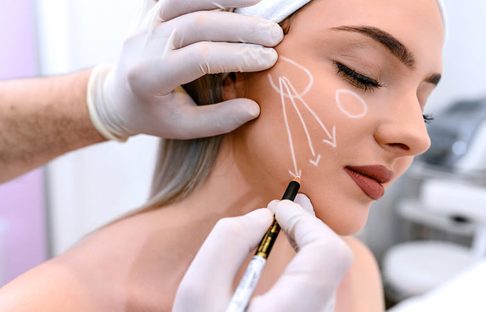 عمليات التجميل للنساء