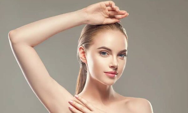 شد الذراعين بالليزر بدون جراحة
