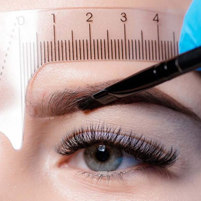 كم تكلفة زراعة شعر الحواجب